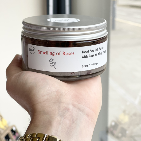 Smelling of Roses Body Scrub