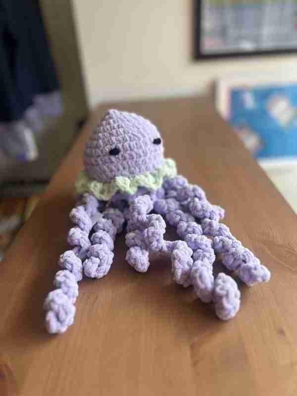 Super Soft Crochet Octopus - Image 2